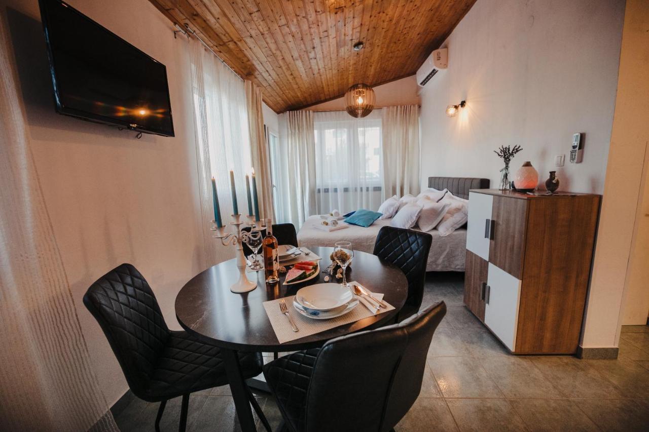 Studio Apartmant Tonka Шибеник Экстерьер фото