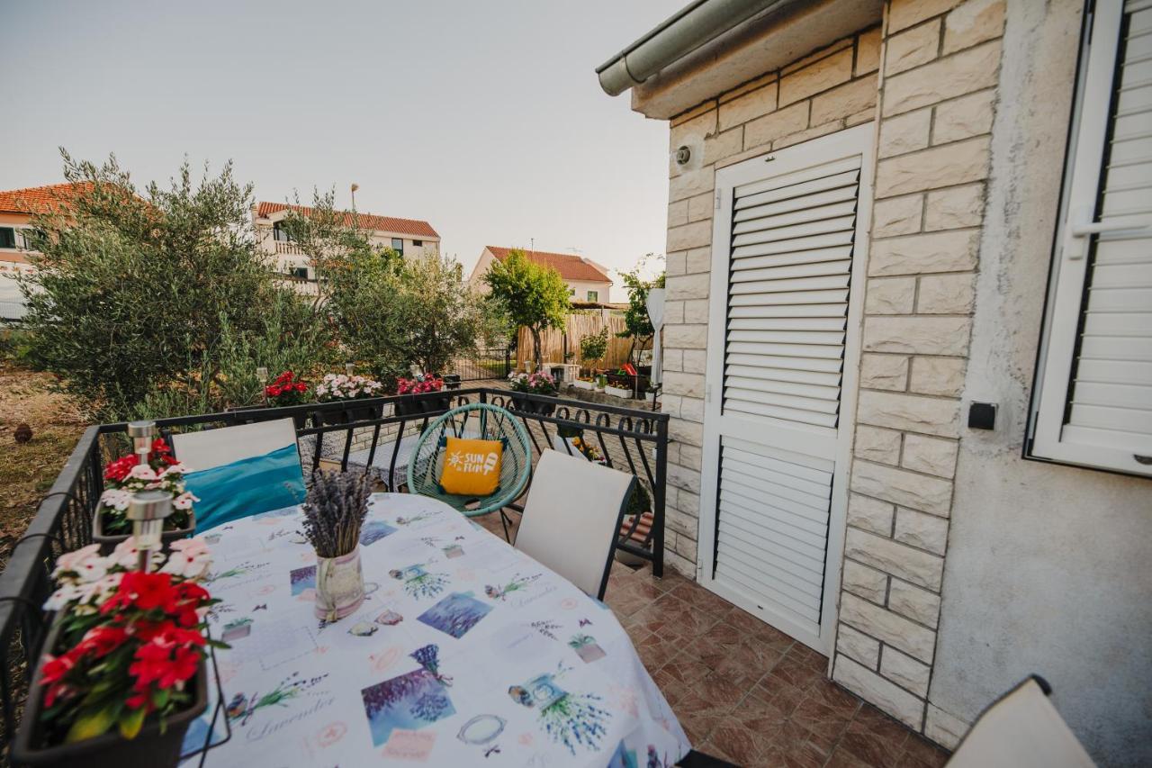 Studio Apartmant Tonka Шибеник Экстерьер фото